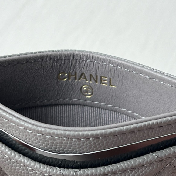Chanel cardholder Light Gray 2024 - Picture 4 of 5